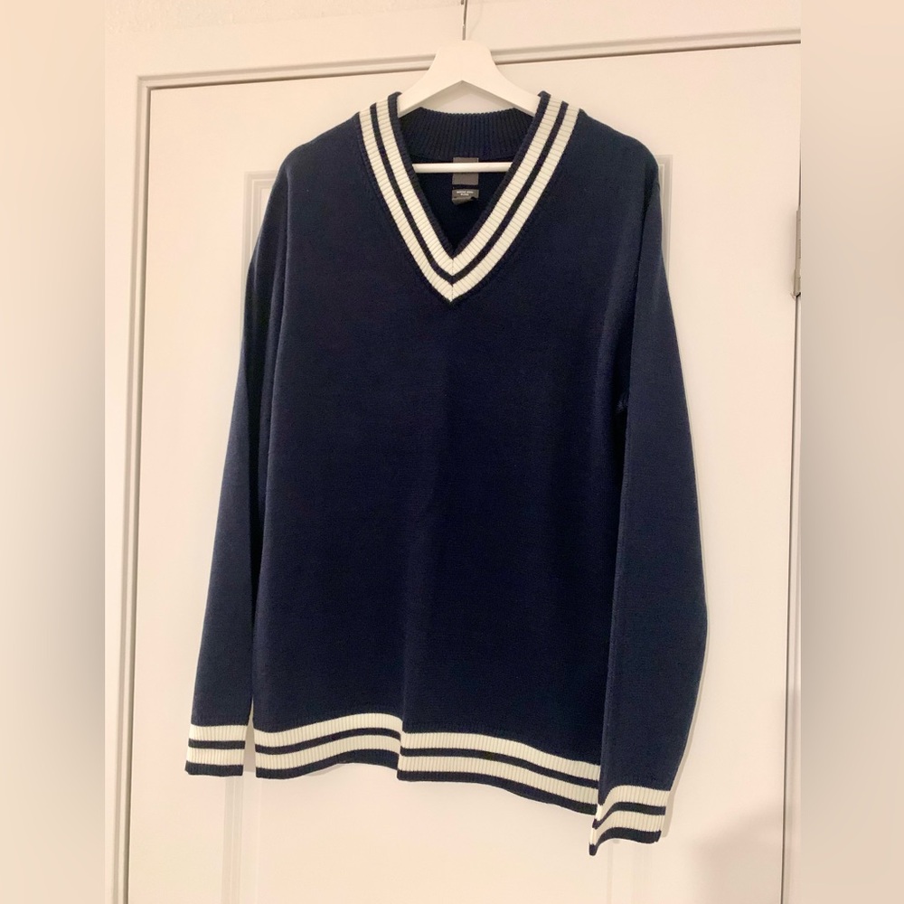 MOVING SALE | New Women’s H&M Merino Wool Vintage Varsity Sweater, Size Medium